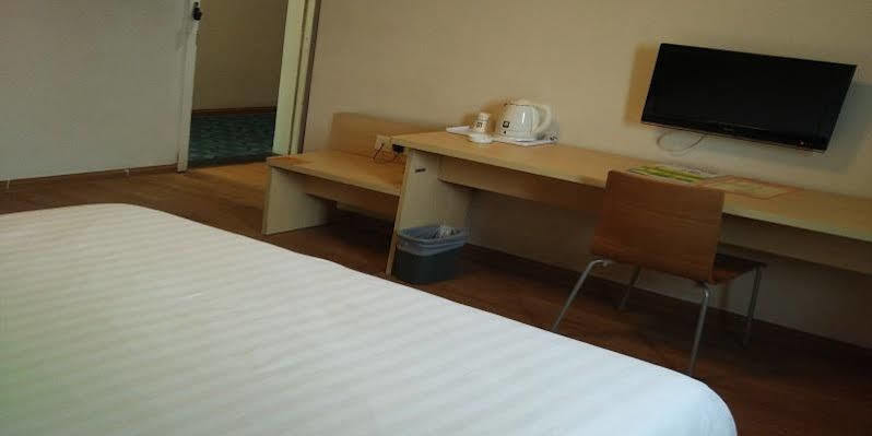 Jin Hui Hotel Guangzhou Buitenkant foto